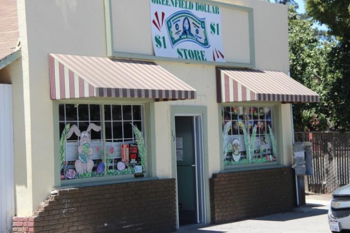 The front of a dollar store.